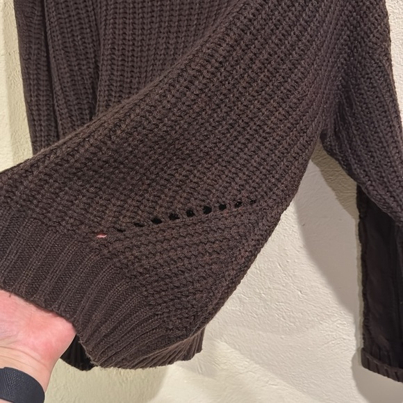 John + Jenn Sweater - Picture 5 of 11